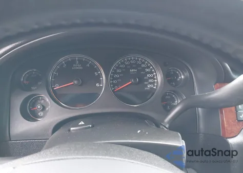 2010 Chevrolet Tahoe Ltz z USA, uszkodzony, nr VIN 1GNUKCE00AR210611